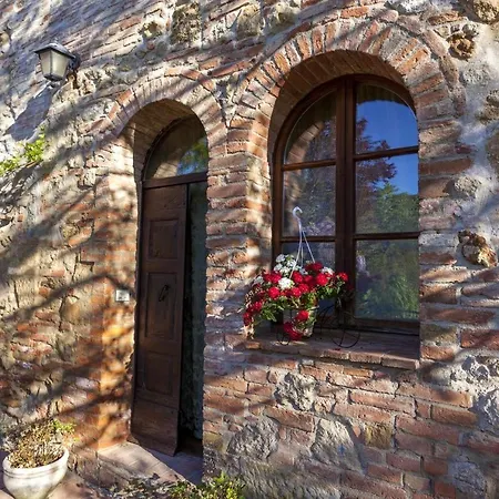 Bright In With Shared Pool - 45 M² Apartamento Montepulciano Stazione
